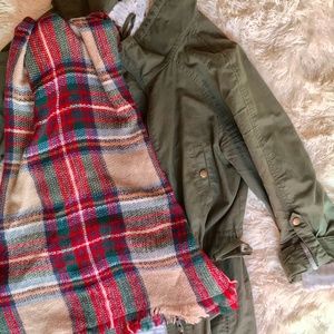 Modcloth Plaid Blanket Scarf in Classic